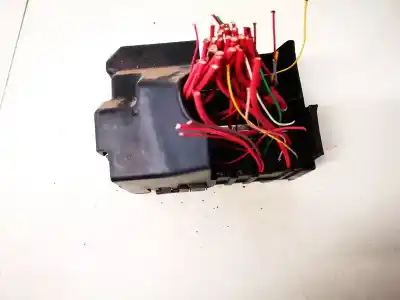 Second-hand car spare part fuse box unit for renault laguna iii 1.5 dci diesel oem iam references 8200393836d  8200393836-d