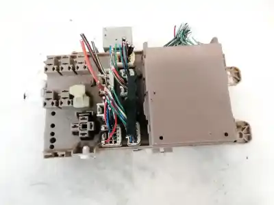 Second-hand car spare part fuse box unit for toyota corolla (e11) 2.0 d-4d linea sol oem iam references 8264102040  82641-02040, mb232300-b521