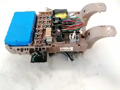 Second-hand car spare part fuse box unit for toyota corolla (e11) 2.0 d-4d linea sol oem iam references 8264102040  82641-02040, mb232300-b521