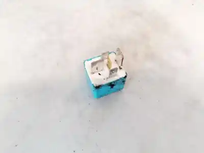 Pezzo di ricambio per auto di seconda mano relè per toyota corolla (e11) 2.0 d-4d linea sol riferimenti oem iam 9098704010  90987-04010, 156700-2550