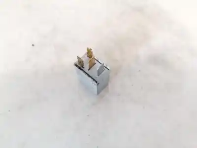 Pezzo di ricambio per auto di seconda mano relè per toyota corolla (e11) 2.0 d-4d linea sol riferimenti oem iam 9008087019  90080-87019, 0332011001