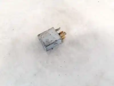 Pezzo di ricambio per auto di seconda mano  per TOYOTA COROLLA (E11)  Riferimenti OEM IAM 9008087019  90080-87019, 0332011001