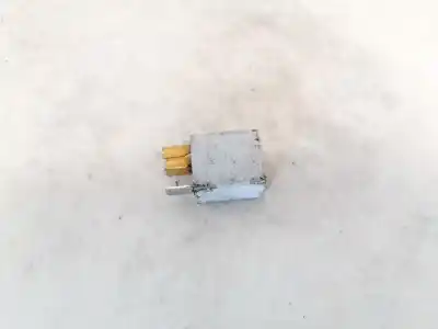 Pezzo di ricambio per auto di seconda mano relè per toyota corolla (e11) 2.0 d-4d linea sol riferimenti oem iam 9008087019