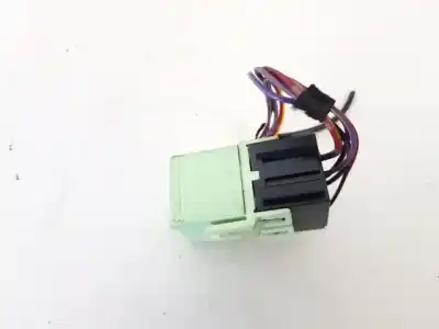 Pezzo di ricambio per auto di seconda mano RELÈ per BMW 5-SERIES, E39 1995.11 - 2003.06  Riferimenti OEM IAM 61368373700  61.36-8373700