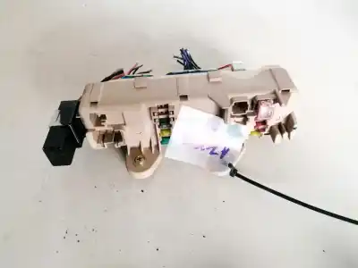 Second-hand car spare part fuse box unit for mazda 323 1.5 g 16v/25 (egi dohc) oem iam references 8c130218