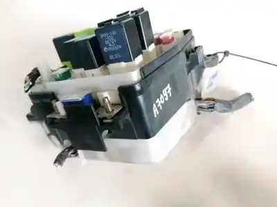 Second-hand car spare part fuse box unit for mazda 323 1.5 g 16v/25 (egi dohc) oem iam references   