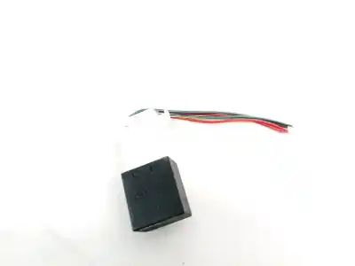 Pezzo di ricambio per auto di seconda mano relè per mazda 2 lim. (de) 1.4 diesel cat riferimenti oem iam v23074  b215