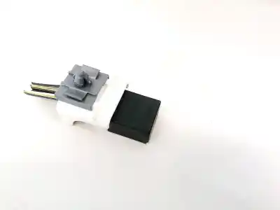 Pezzo di ricambio per auto di seconda mano relè per mazda 2 lim. (de) 1.4 diesel cat riferimenti oem iam v23074  b215