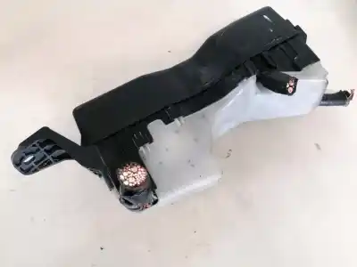 Second-hand car spare part fuse box unit for toyota corolla (e11) 2.0 d-4d linea sol oem iam references   