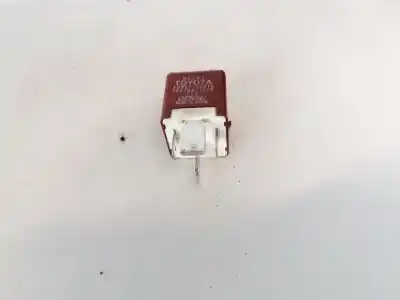 Pezzo di ricambio per auto di seconda mano relè per toyota corolla (e11) 2.0 d-4d linea sol riferimenti oem iam 9098702016  90987-02016, 156700-1570