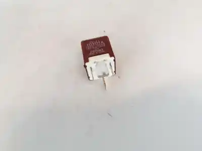 Pezzo di ricambio per auto di seconda mano relè per toyota corolla (e11) 2.0 d-4d linea sol riferimenti oem iam 9098702016  90987-02016, 156700-1570