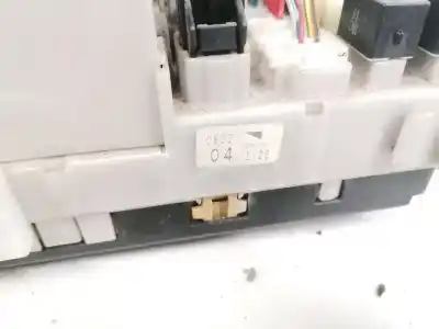 Second-hand car spare part fuse box unit for toyota corolla (e11) 2.0 d-4d linea sol oem iam references 0802041126  