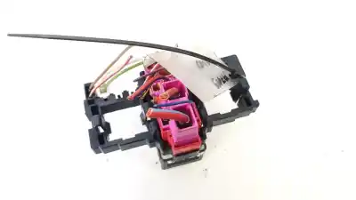 Pezzo di ricambio per auto di seconda mano scatola relè/fusibili per audi a6, c5 1997.01 - 2001.08 1.8 92kw 1997.07 - 2005.01 riferimenti oem iam 4a0937503b  4a0937503b