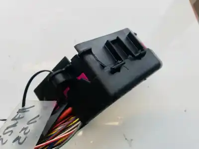Second-hand car spare part fuse box unit for volkswagen passat b5 (3b2) 1.9 tdi oem iam references   