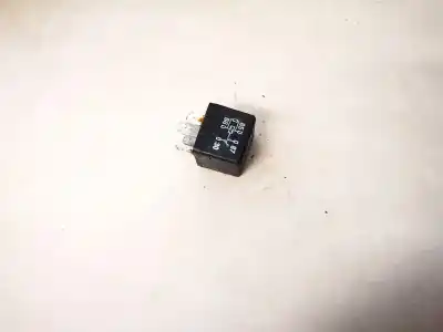 Second-hand car spare part relay for audi a6 c6 (4f2) 2.0 tdi oem iam references 8d0951253a  
