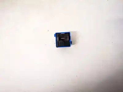 Pezzo di ricambio per auto di seconda mano relè per bmw x5 (e53) 4.4 v8 32v cat (m62) riferimenti oem iam 61368364581  61.36-8364581, v23134-k59-x313