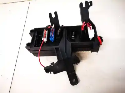 Second-hand car spare part fuse box unit for mercedes clase r (w251) 3.0 cdi cat oem iam references   