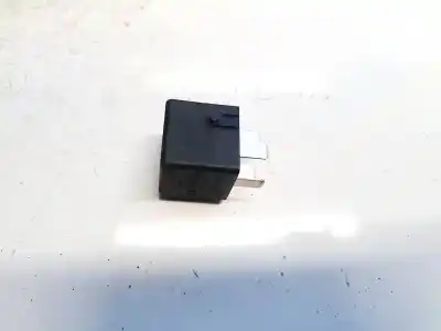 Second-hand car spare part relay for mercedes clase r (w251) 3.0 cdi cat oem iam references a0025421319  v23134-b52-x336