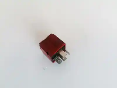 Second-hand car spare part relay for opel vectra c caravan 1.9 16v cdti cat (z 19 dth / lrd) oem iam references 24438887  