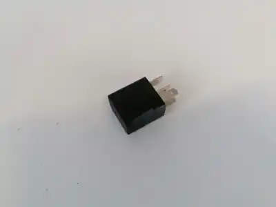 Tweedehands auto-onderdeel relais voor fiat idea (135) 1.3 16v jtd 16v dynamic plus (10.2005->) oem iam-referenties 46520421