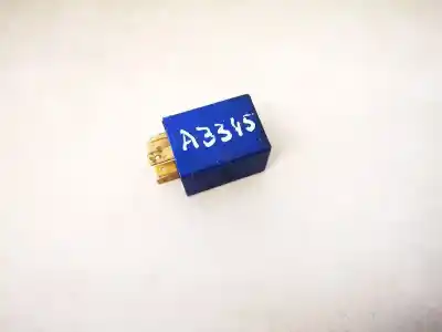 Second-hand car spare part relay for opel corsa b 1.0 12v cat (x 10 xe / lw3) oem iam references 30240092  