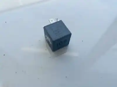 Peça sobressalente para automóvel em segunda mão relé para automóvel por volkswagen golf iv (1j1) 1.9 tdi referências oem iam 1j0906381a