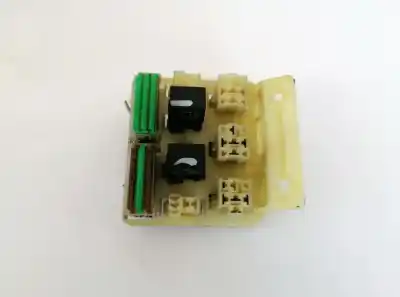 Tweedehands auto-onderdeel relais/zekeringenkastje voor volvo s40 i (644) 1.9 td oem iam-referenties 
