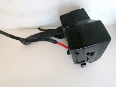 Second-hand car spare part fuse box unit for volvo s40 i (644) 1.9 td oem iam references   