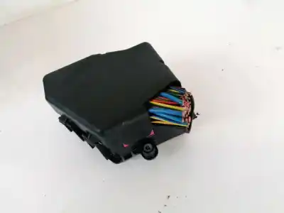 Second-hand car spare part fuse box unit for audi a3 (8l) 1.8 t ambiente oem iam references   