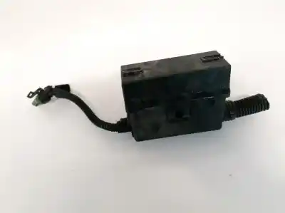 Second-hand car spare part fuse box unit for opel meriva 1.7 16v cdti cat oem iam references   