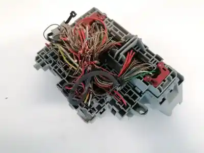 Second-hand car spare part fuse box unit for opel meriva 1.7 16v cdti cat oem iam references 93363140  