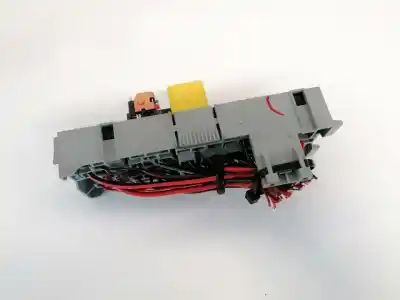 Second-hand car spare part fuse box unit for opel meriva 1.7 16v cdti cat oem iam references 93363141  