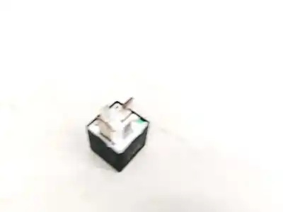 Second-hand car spare part relay for audi a3 (8l) 1.8 t ambiente oem iam references 443951253j  899511000