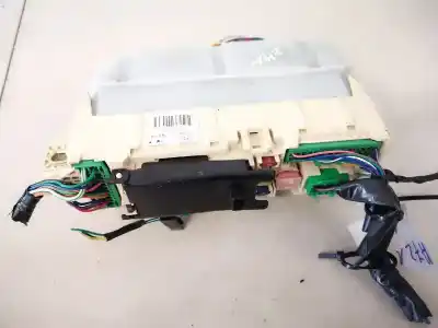 Second-hand car spare part fuse box unit for mazda xedos 9 (ta) 2.3 v6 ciclo miller oem iam references ta0267100d  ta02-67-100d