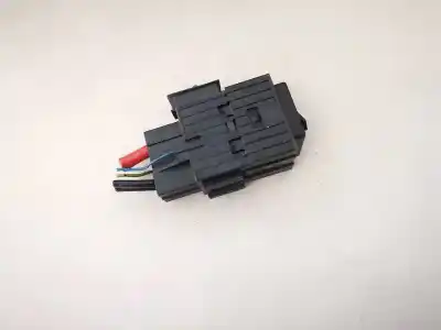 Pezzo di ricambio per auto di seconda mano relè per land rover range rover, 2002.03 - 2012.08 3.0 td 6 130kw 2002.03 - 2012.08 riferimenti oem iam 8380420  