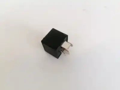 Pezzo di ricambio per auto di seconda mano relè per ford fiesta iv (ja_, jb_) 1.25 i 16v riferimenti oem iam 93bg14n089c1b  v23136-j4-x31