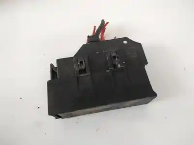 Second-hand car spare part fuse box unit for opel meriva b 1.7 16v cdti oem iam references 90589541  