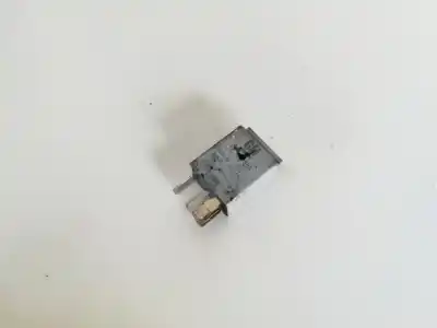 Peça sobressalente para automóvel em segunda mão relé para automóvel por opel meriva b 1.7 16v cdti referências oem iam 13100504