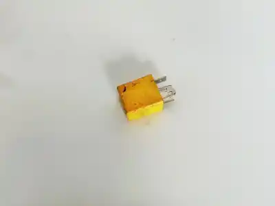 Peça sobressalente para automóvel em segunda mão relé para automóvel por opel meriva b 1.7 16v cdti referências oem iam 24433728