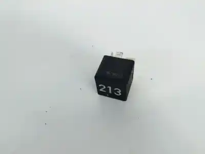 Peça sobressalente para automóvel em segunda mão  por VOLKSWAGEN PASSAT B5 (3B2)  Referências OEM IAM 443951253J  899511000