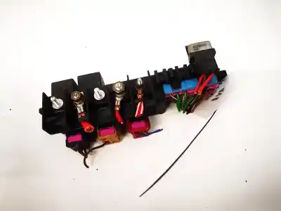 Second-hand car spare part fuse box unit for audi a3 (8l) 1.9 tdi oem iam references 8l0941822  