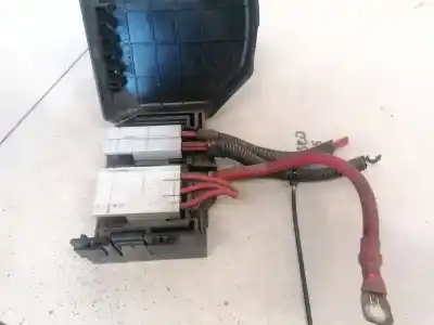 Second-hand car spare part fuse box unit for opel omega b 2.0 dti oem iam references   