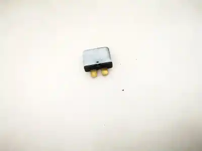 Pezzo di ricambio per auto di seconda mano relè per audi a6 avant (c4) 2.5 tdi riferimenti oem iam 443937105a  