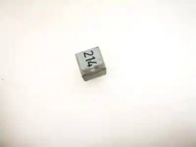 Pezzo di ricambio per auto di seconda mano relè per audi a6 avant (c4) 2.5 tdi riferimenti oem iam 443951253k  