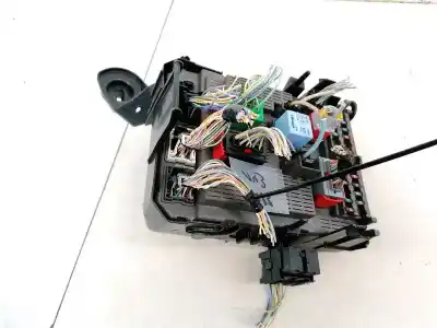 Peça sobressalente para automóvel em segunda mão caixa de fusíveis e relés por citroen c8 2.0 hdi fap cat referências oem iam 96494774