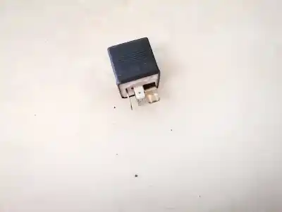 Pezzo di ricambio per auto di seconda mano relè per audi a6 avant (c4) 2.5 tdi riferimenti oem iam 443951253s