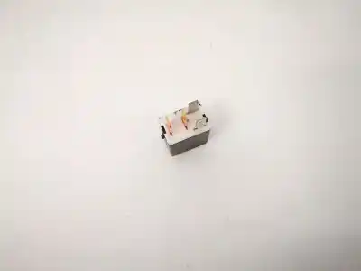 Second-hand car spare part relay for toyota rav 4 (a2) 2.0 d-4d executive 4x4 (2003->) oem iam references 9098702012  90987-02012, 156700-0870