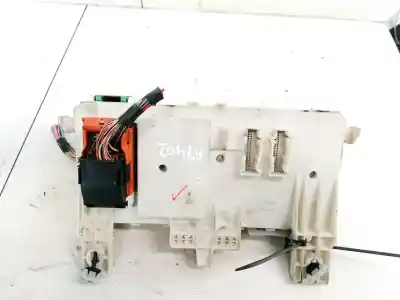 Second-hand car spare part fuse box unit for mazda 3 (bk) 1.6 di turbo oem iam references 519197024  05004792