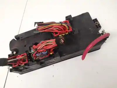 Second-hand car spare part fuse box unit for opel vectra c (z02) 2.2 dti 16v (f69) oem iam references 13170899cr  13170899, 519066104