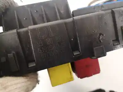 Second-hand car spare part fuse box unit for opel vectra c (z02) 2.2 dti 16v (f69) oem iam references 93180092dd  93180092, 519108005